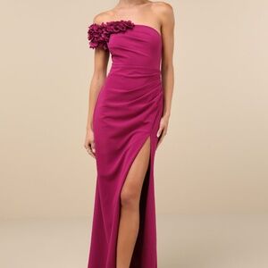 Lulus Beyond Elegant Magenta 3d Floral One-shoulder Maxi Dress Purple - Size M